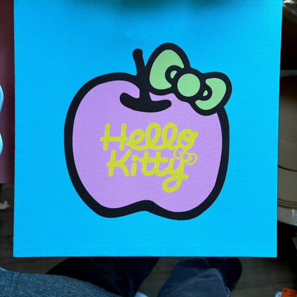 Cute hello kitty frame - Picture 2 of 5